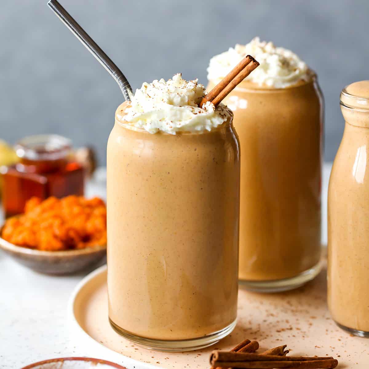 Creamy Pumpkin Smoothie: A Fall Favorite in a Glass