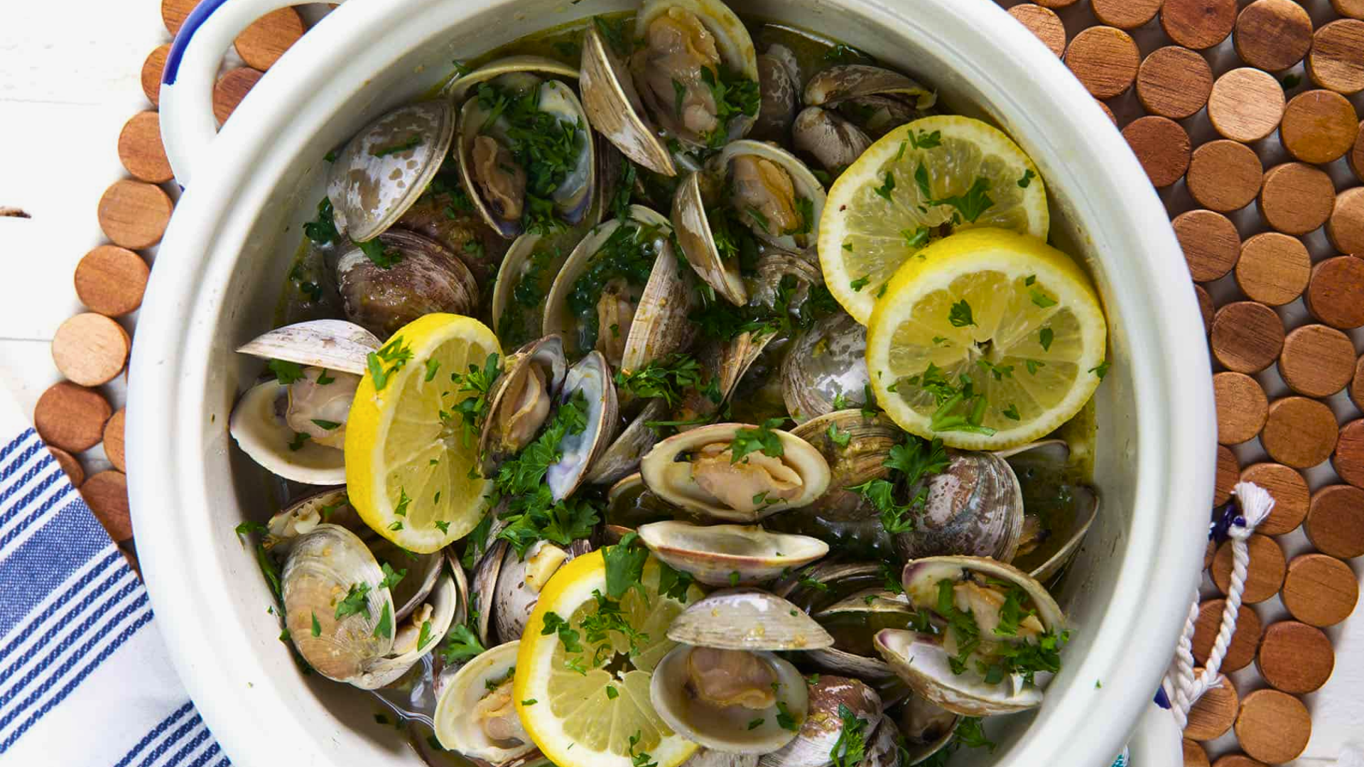 Clams and Mussels Garlic Butter