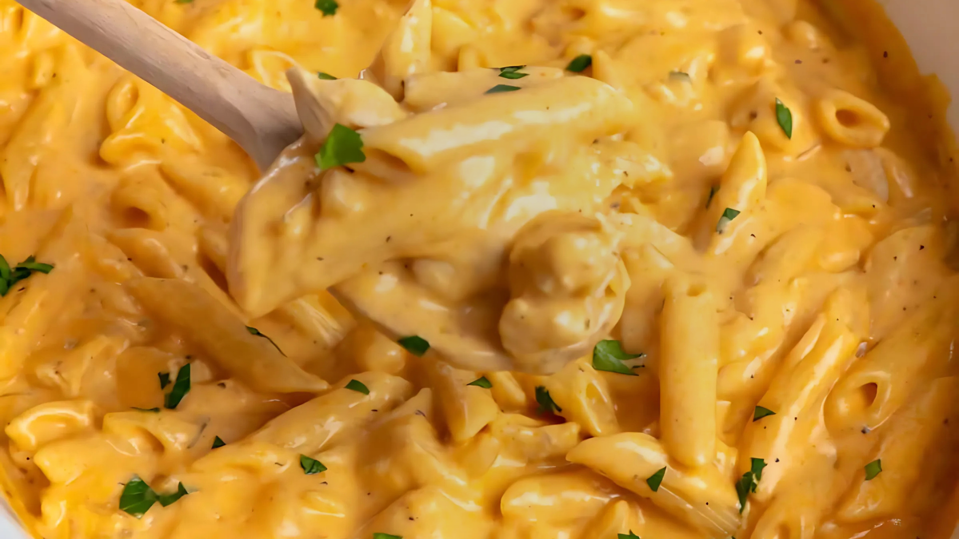 Crock Pot Buffalo Chicken Pasta