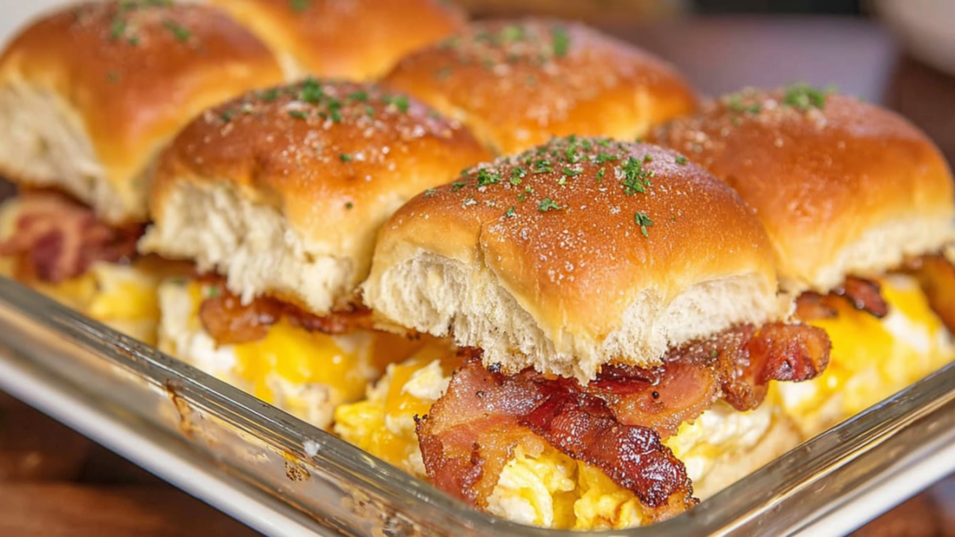 Crack Breakfast Sliders