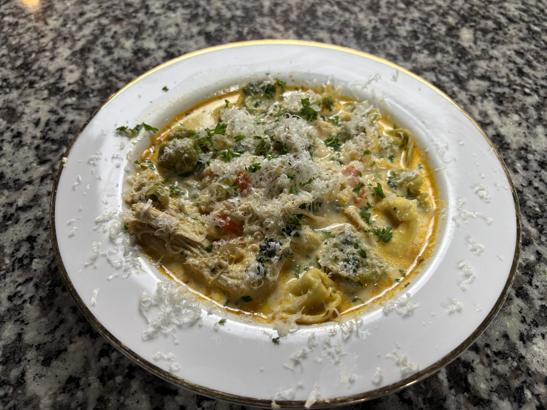 Chicken Tortellini Soup