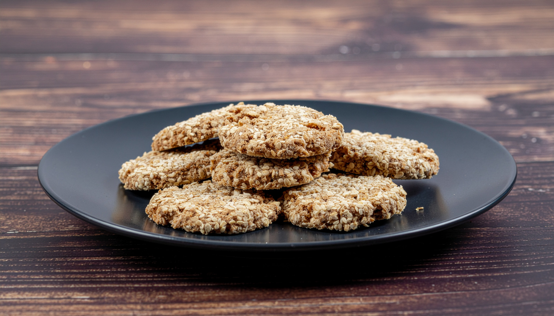 Everything Oat Crackers