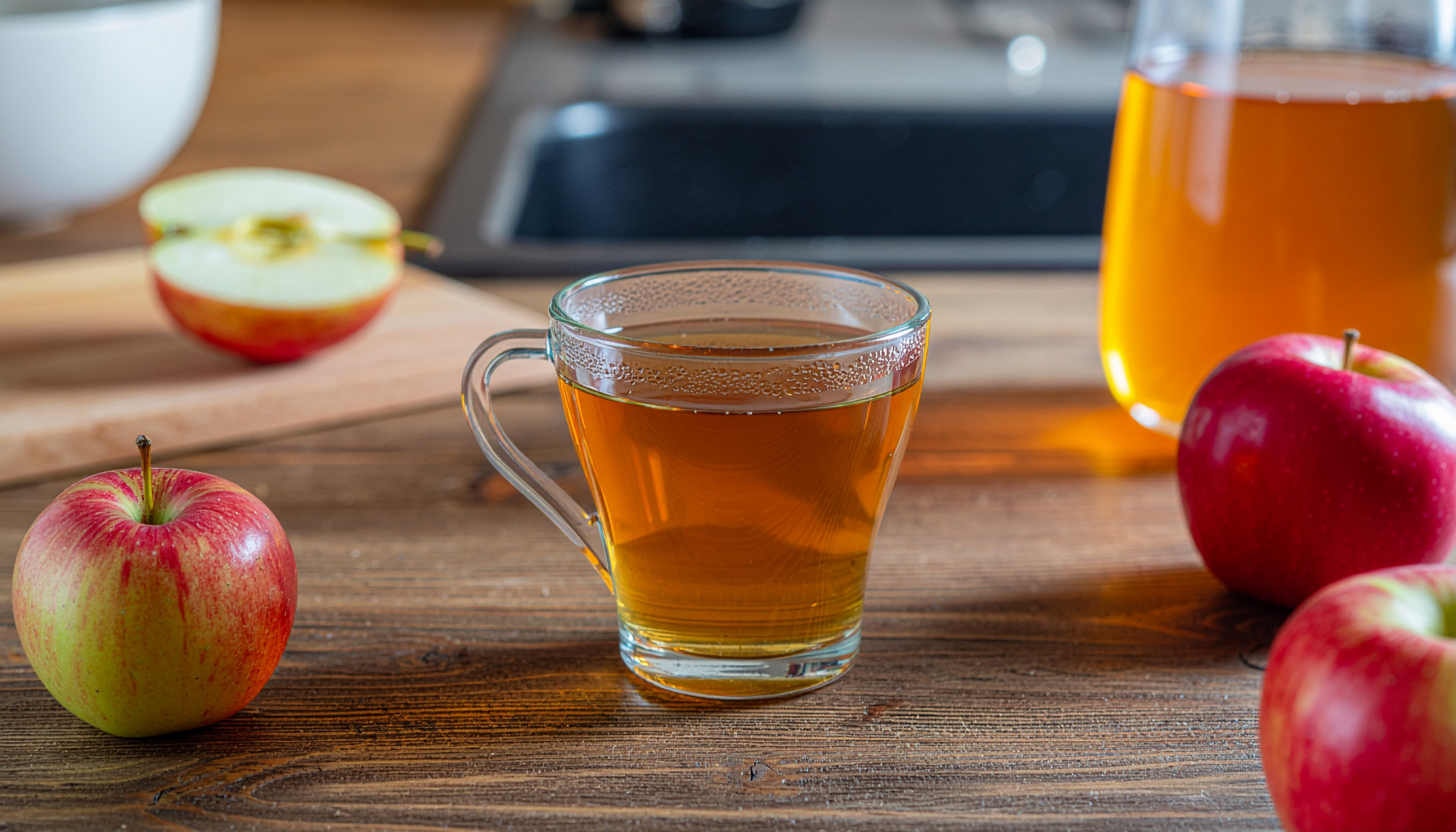 Apple Core Tea