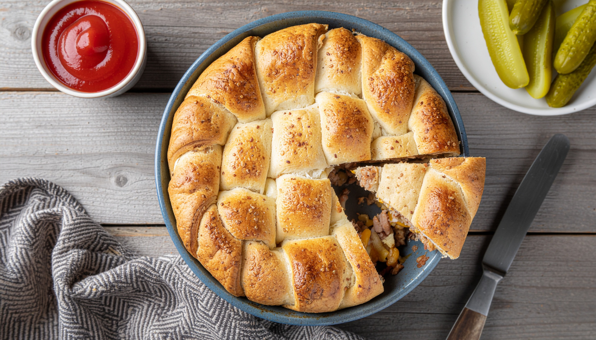 Cheeseburger Crescent Roll Bake