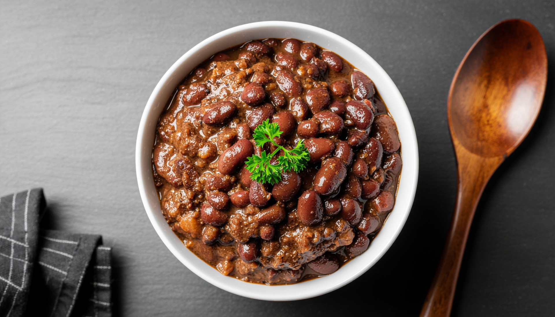 Smoky Turkey & Cocoa-Spiced Bean Rag&ugrave;