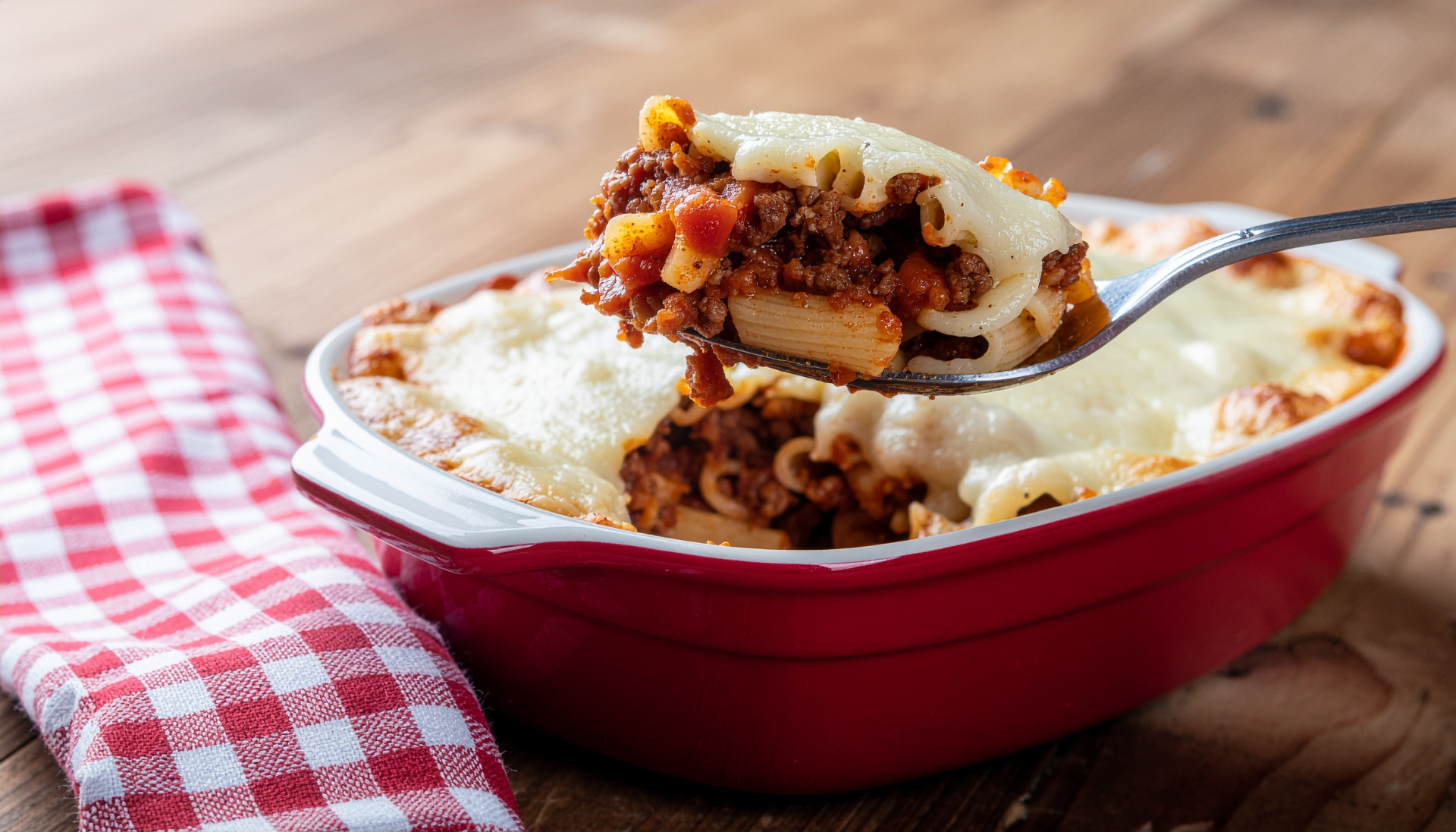 Creamy Tomato & Beef Pasta Bake