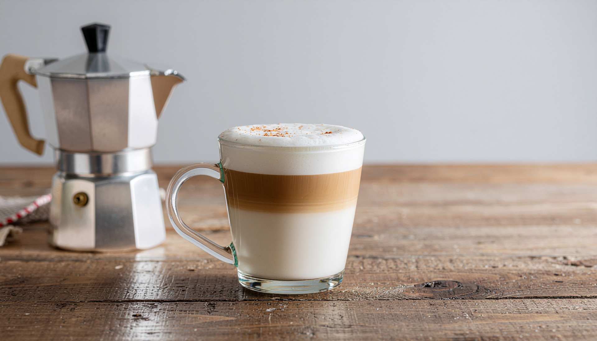 Frothy Cinnamon Latte