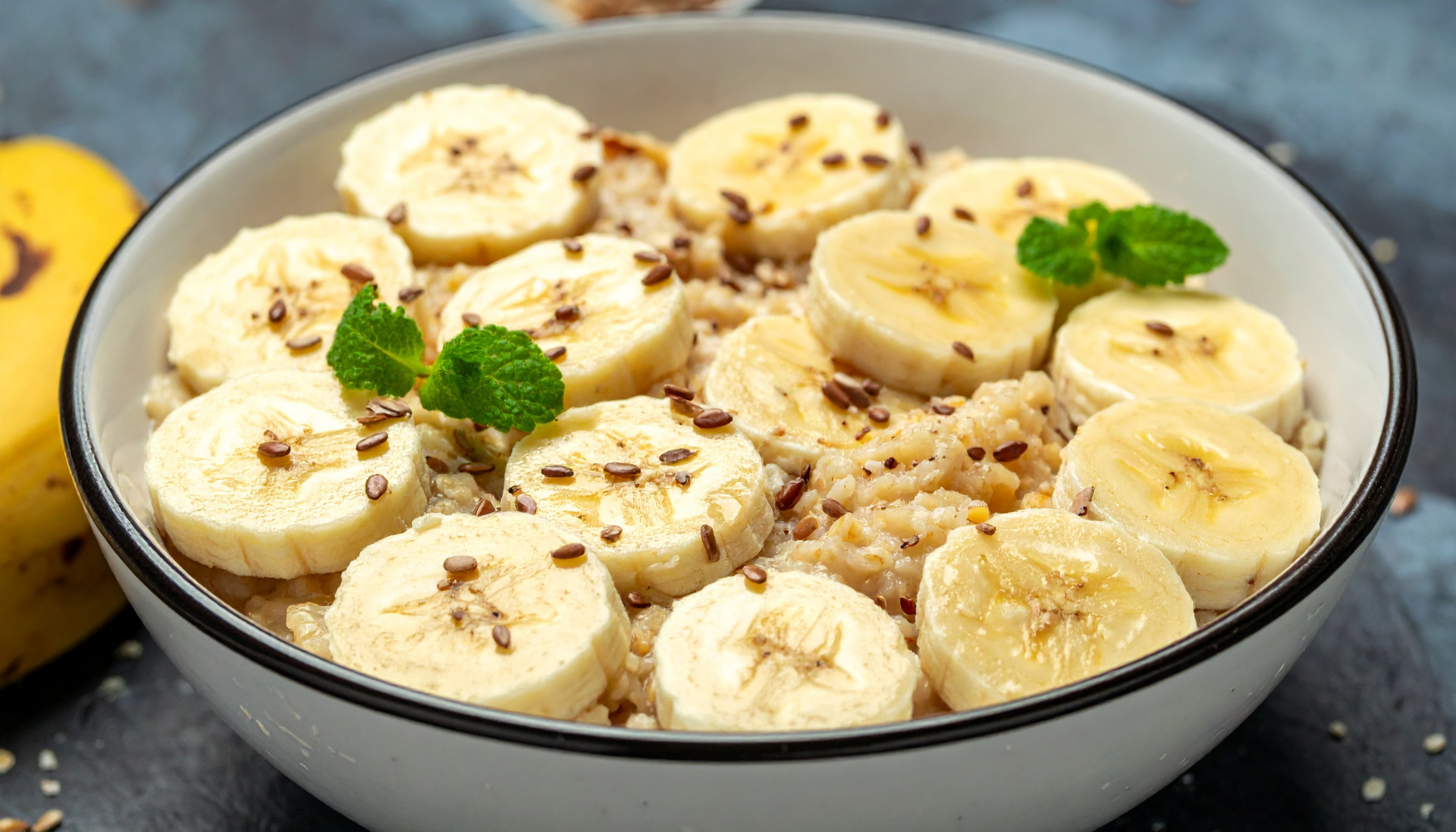 Tahini Banana Protein Oats