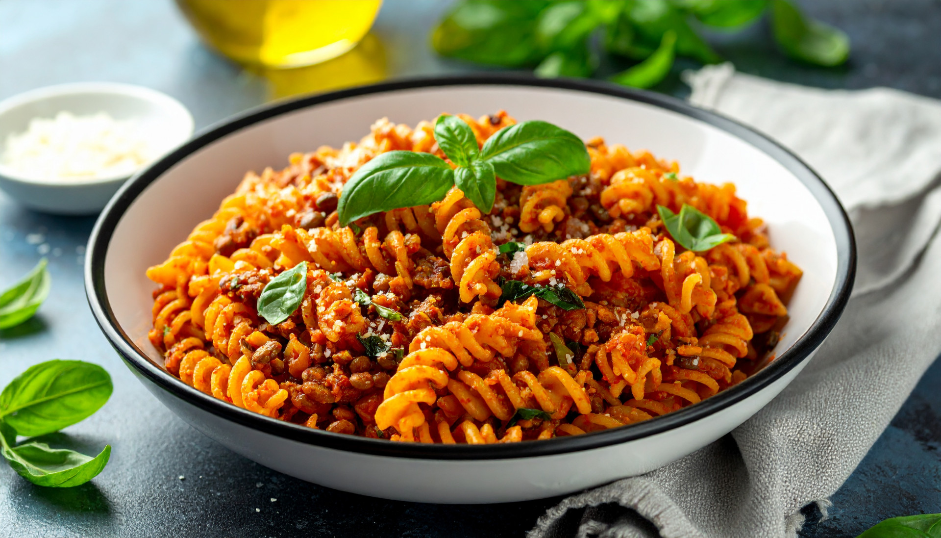 Lentil Pasta with Garlic Oil Marinara