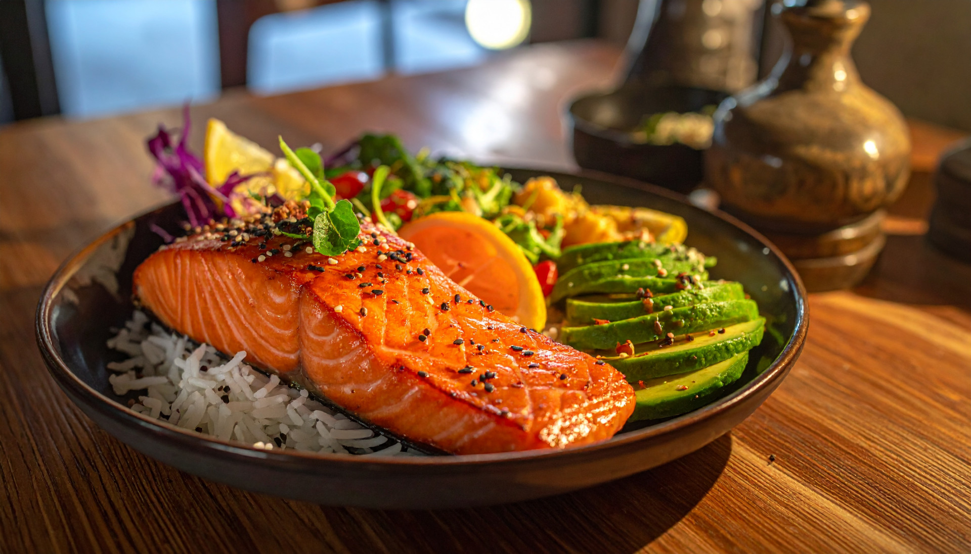 California Salmon & Avocado Plate
