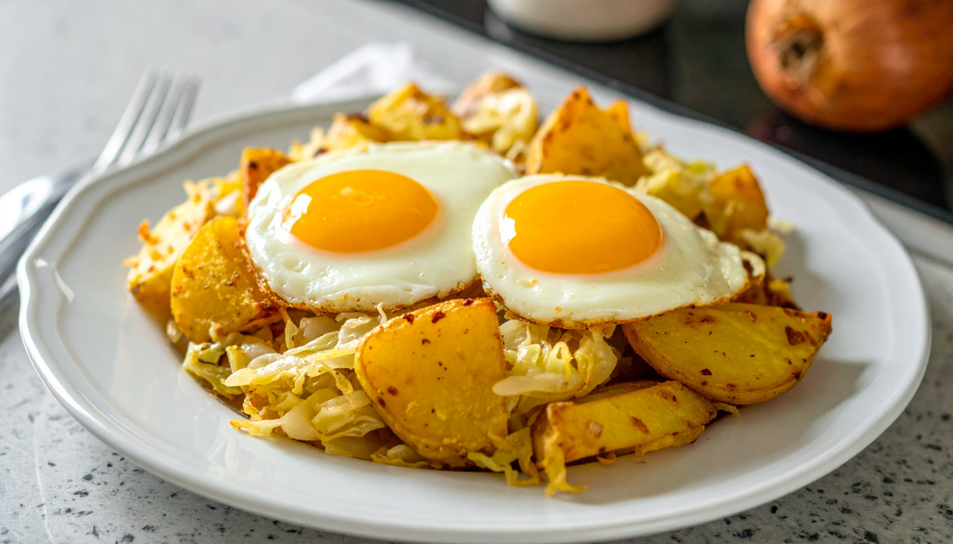 Crispy Egg, Potato and Cabbage Hash