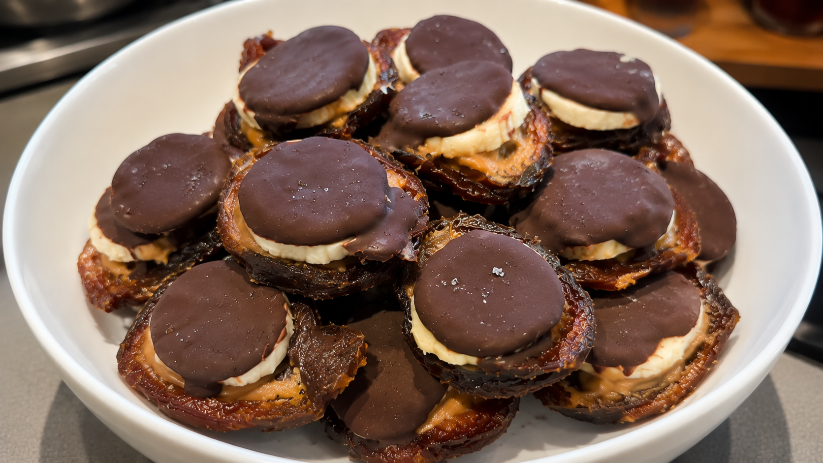 Chocolate Peanut Butter Banana Dates