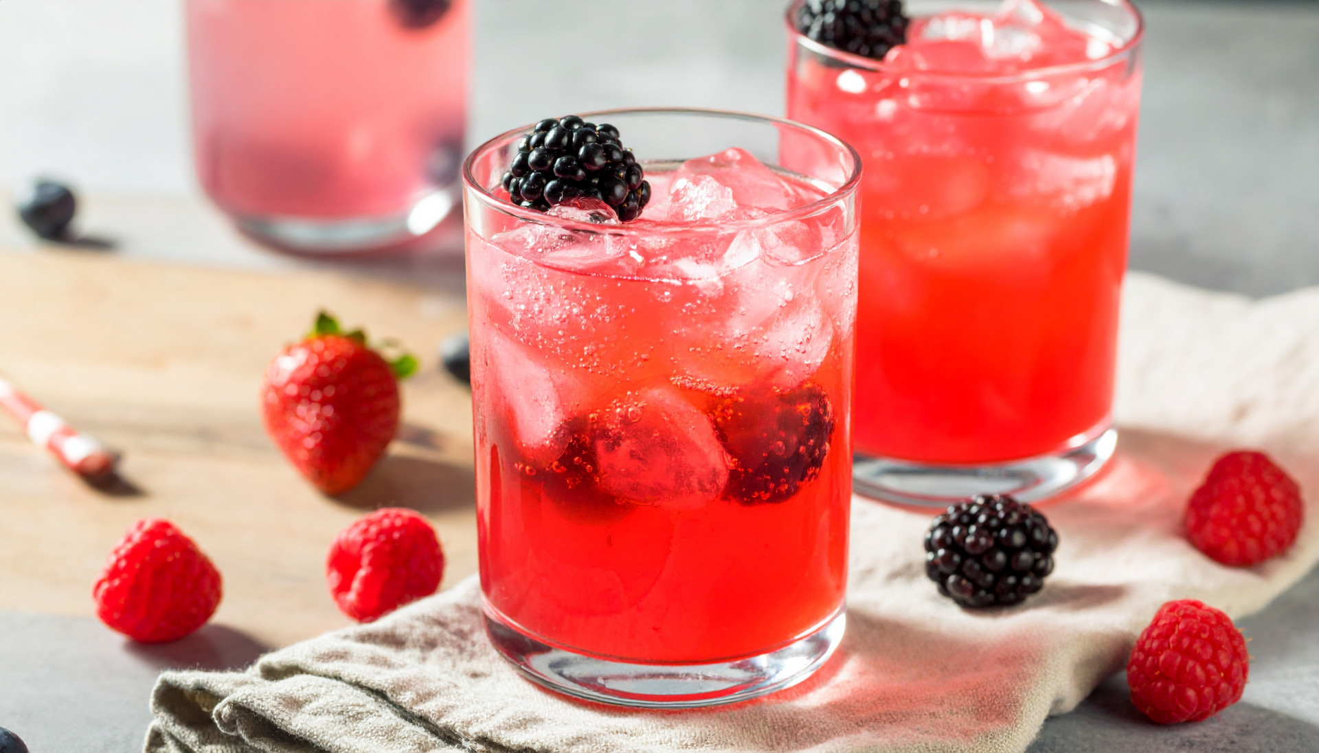 Hydrate & Glow Deli Container Refreshers