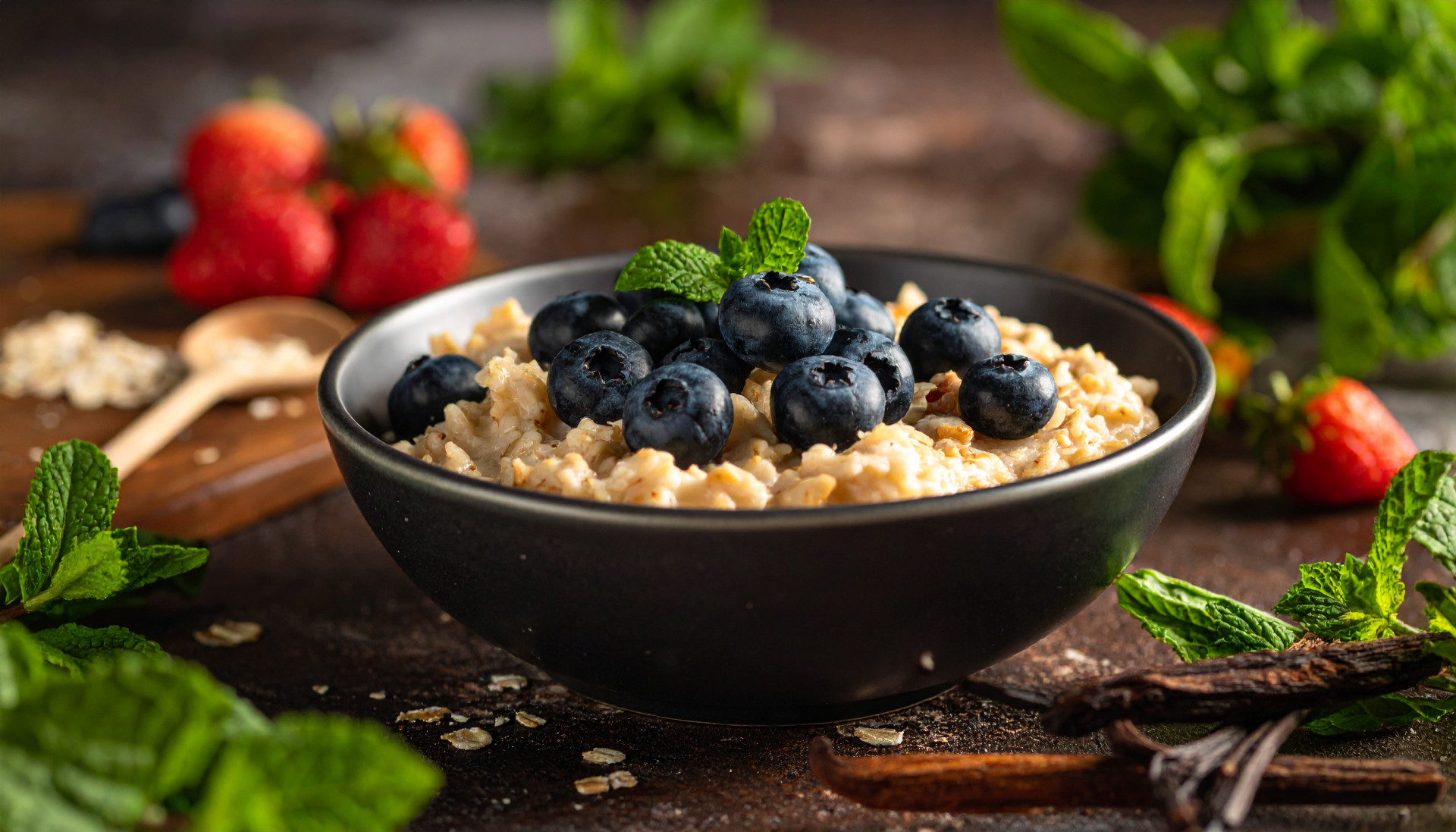 Blueberry Vanilla Protein Oatmeal
