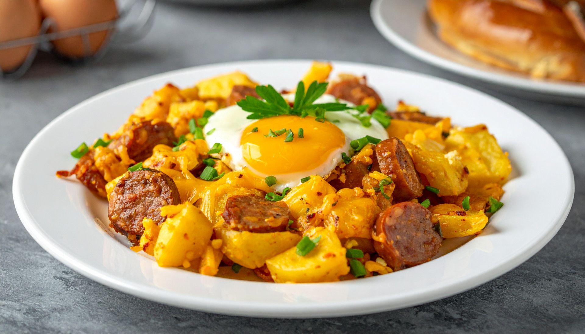 Cheesy Sausage, Egg & Crispy Potato Hash