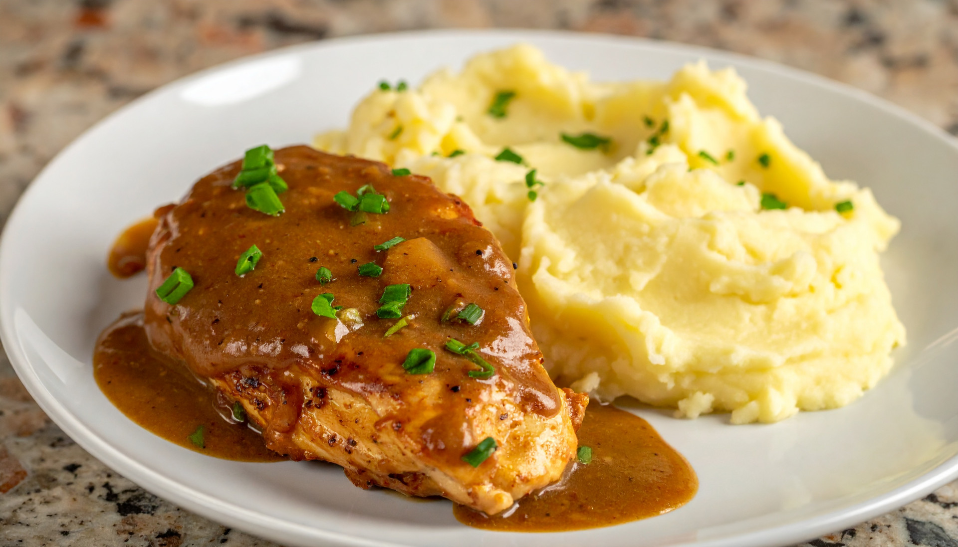 Smothered Chicken & Creamy Mashed Potatoes
