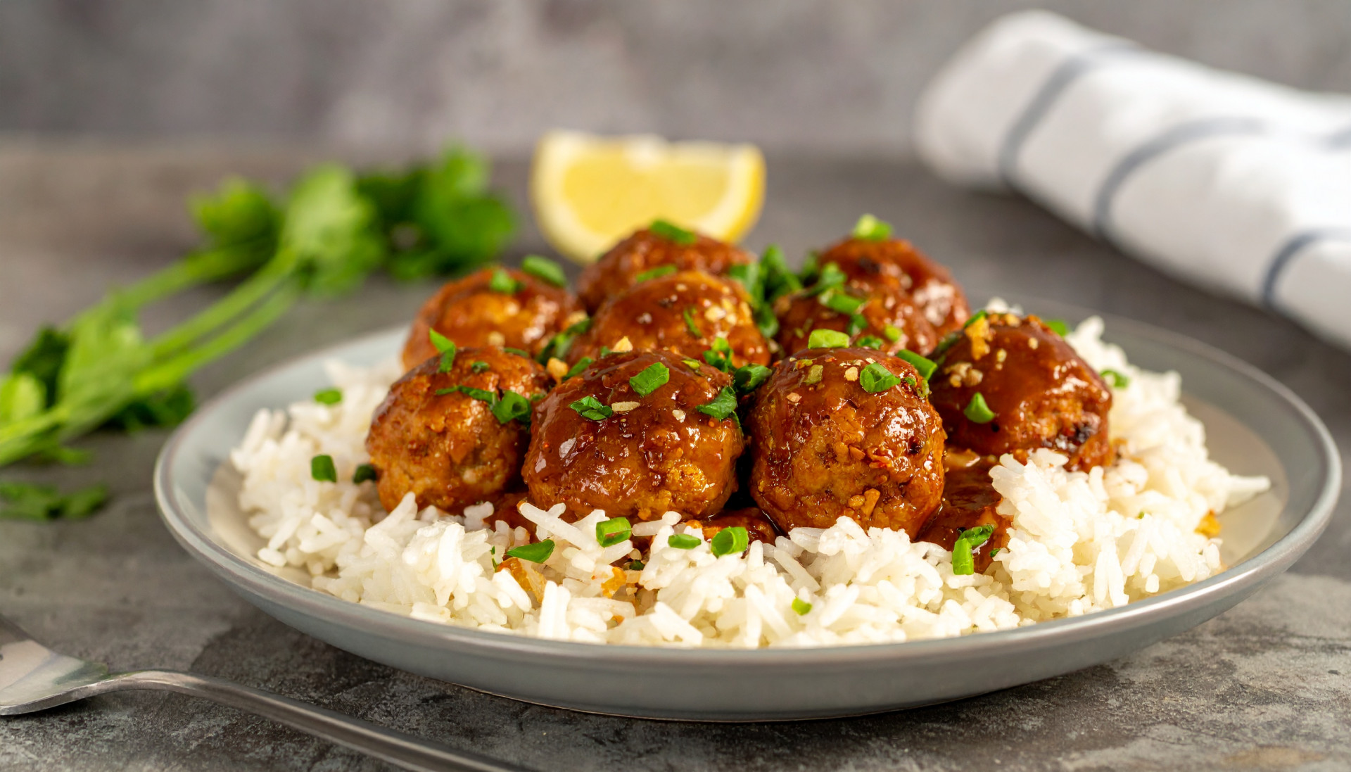 Sticky Garlic Chicken Meatballs & Rice