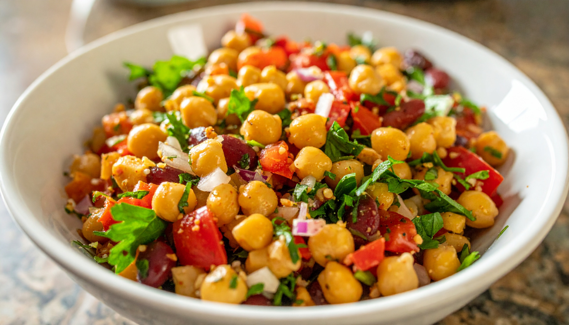 Italian Grinder Chickpea Salad