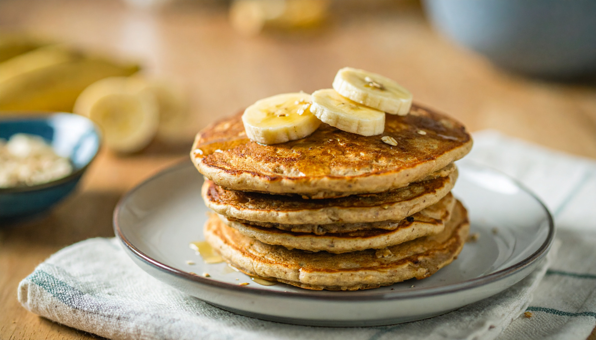 Three-Ingredient Banana-Oat Pancakes