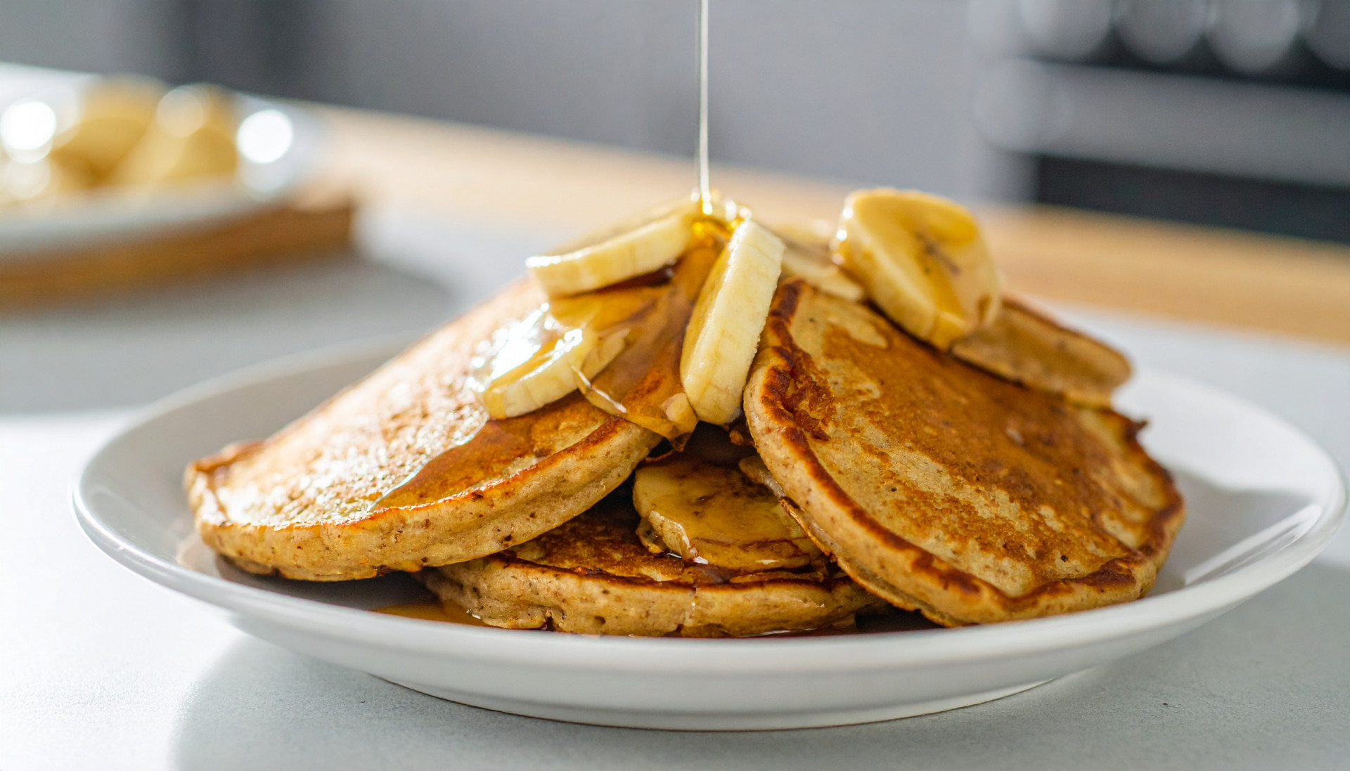 Crispy Cinnamon Banana Oat Pancakes
