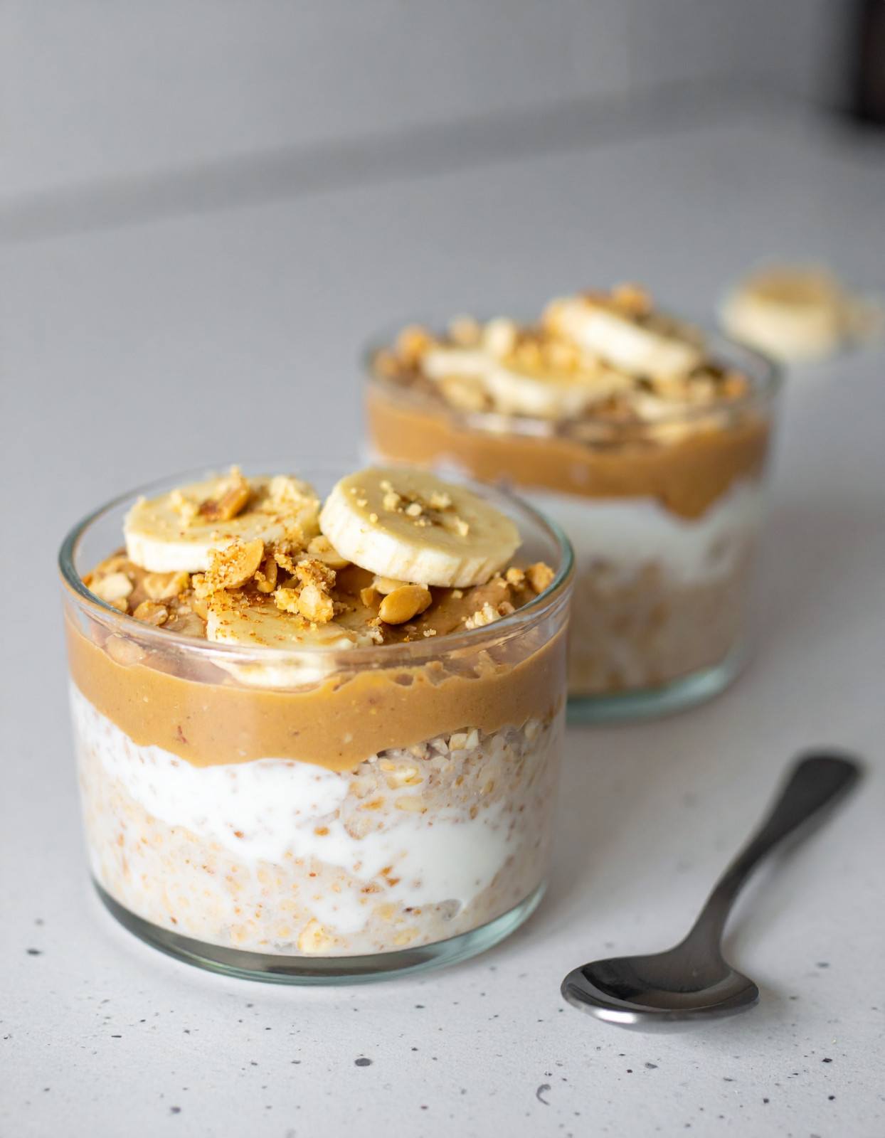 Peanut Butter Banana Overnight Oat Cups