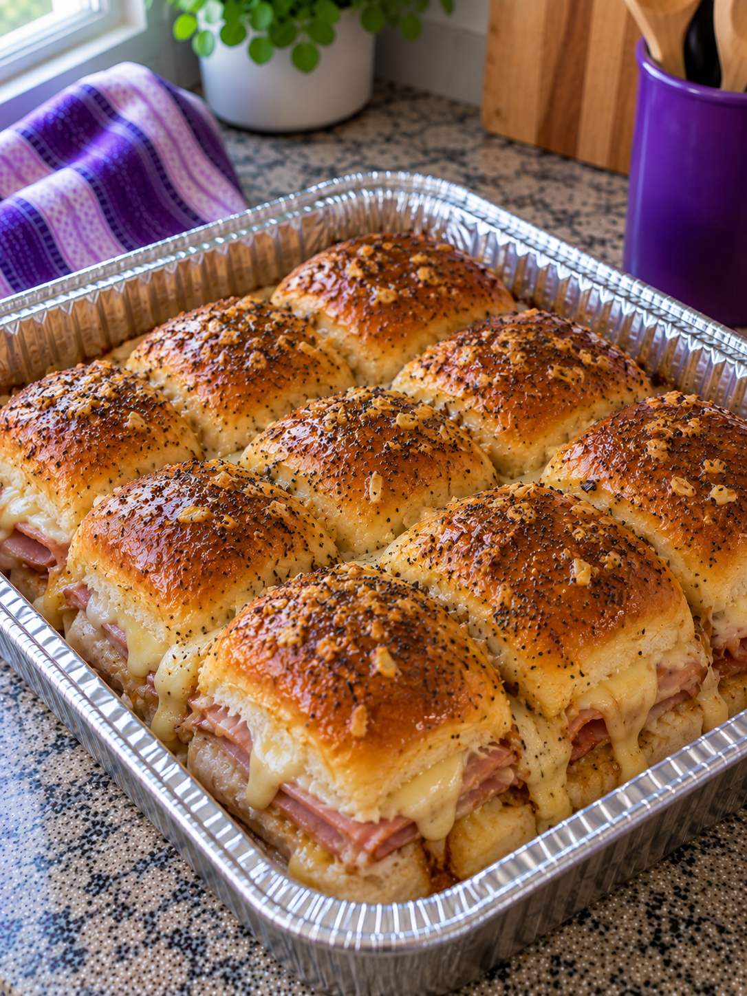 Hawaiian Sweet Roll Sliders