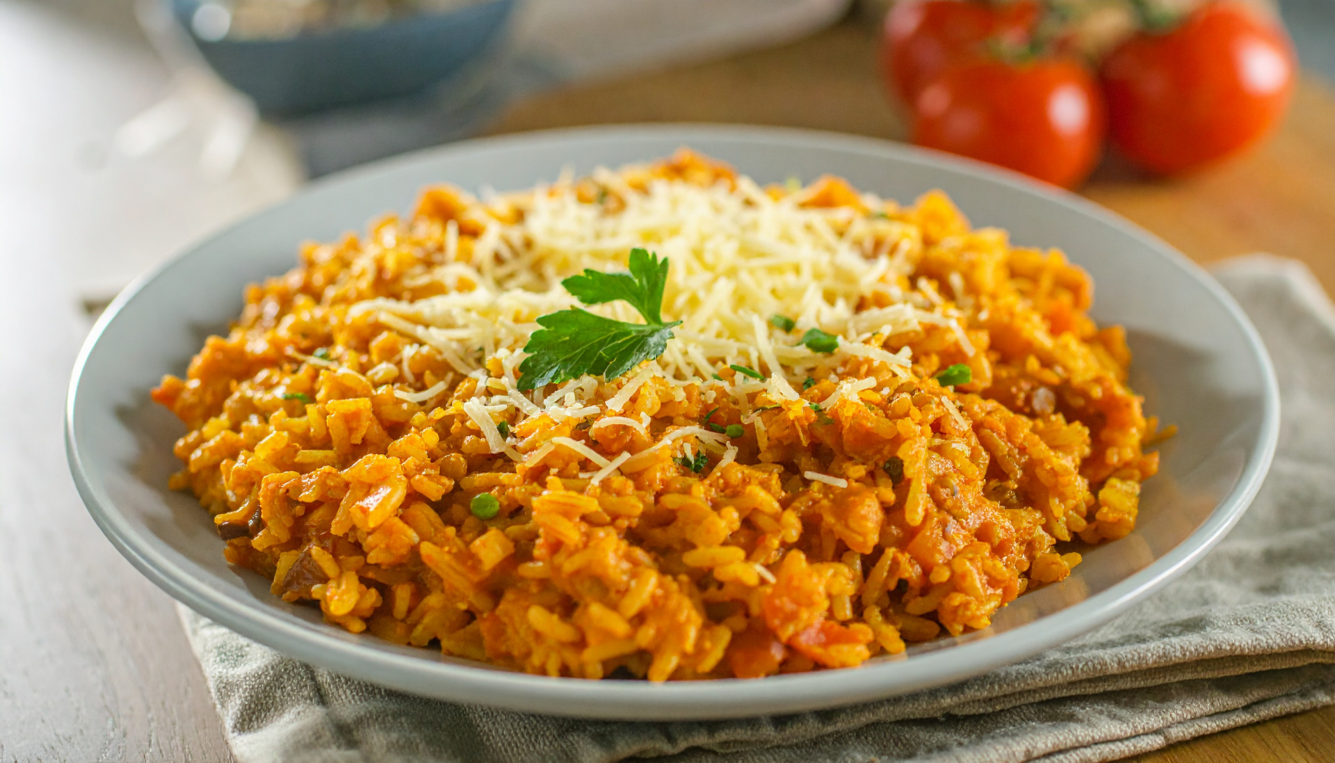 One-pot cheesy tomato lentil rice