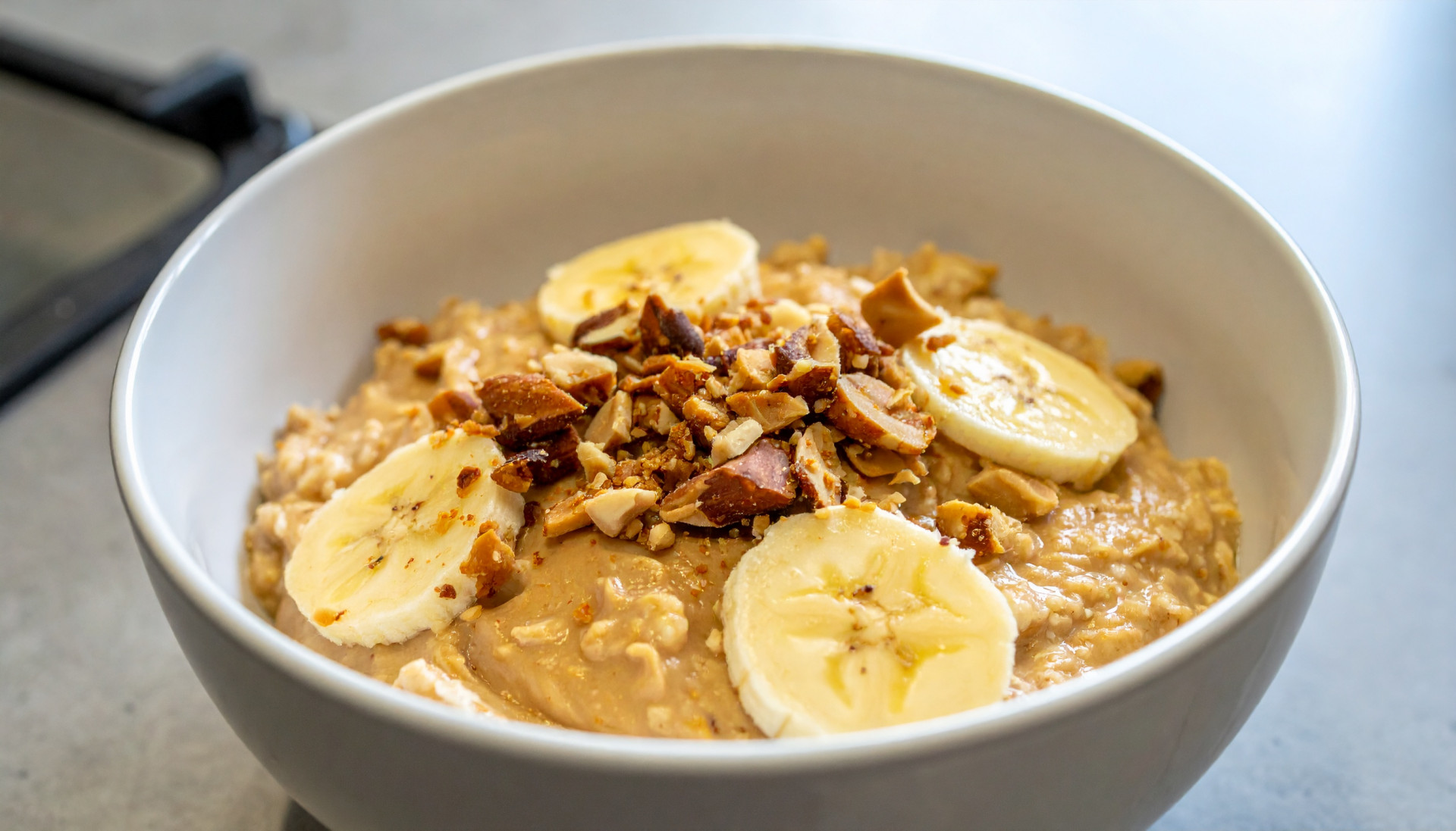 Creamy peanut butter banana oatmeal bowl